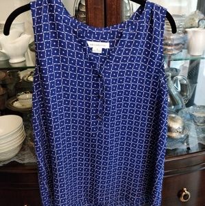 NWOT Liz Claiborne flowy top M